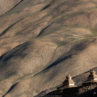 Lingshed: chorten dans la montagne