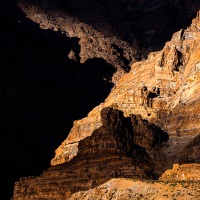 Ombre et lumière en fin de journée en Himalaya